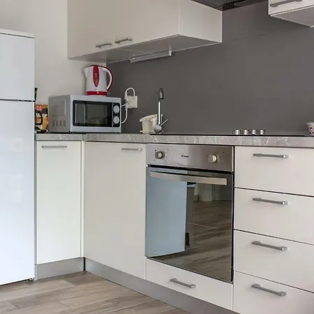 Studio Apartman Nina *